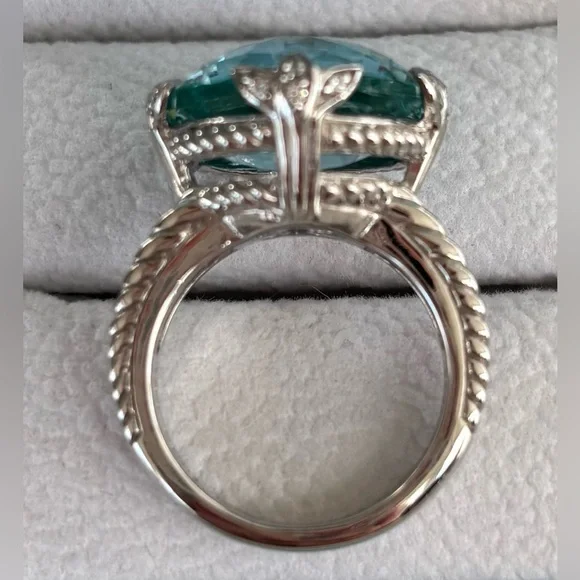 Judith Ripka Sterling Silver Teal Cubic Zirconia Ring size 7